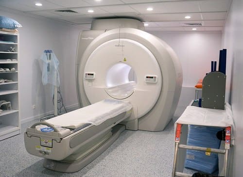 МРТ открытого и закрытого типа➡ преимущества и недостатки